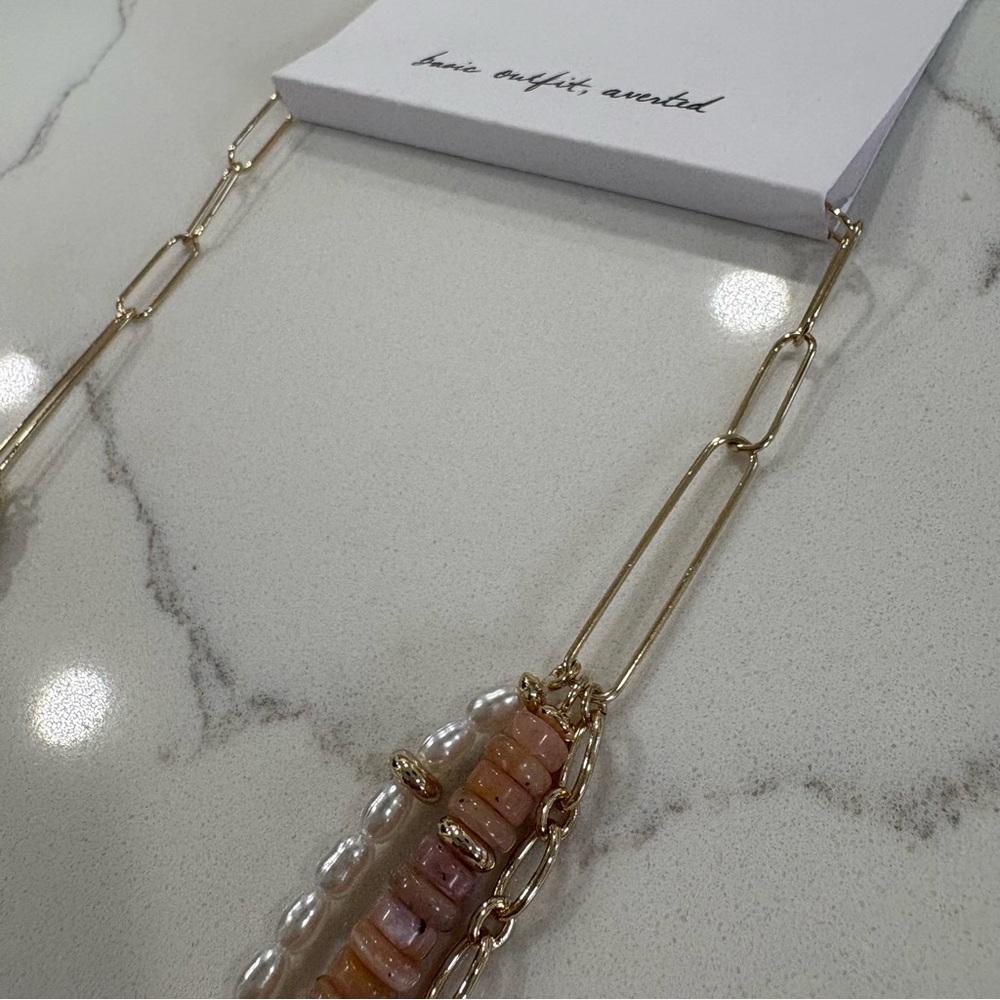 LOFT Pink Pearl & Gold Layered Pendant Necklace with Delicate Chains - Picture 4 of 10